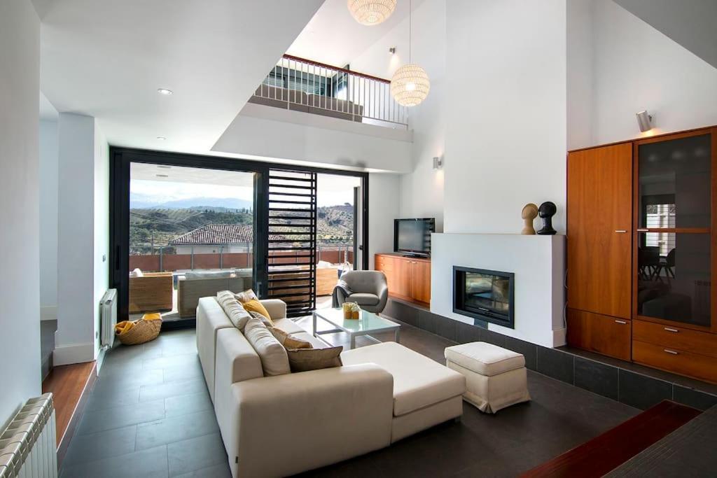Villa Sierra Huetor Santillan Ngoại thất bức ảnh